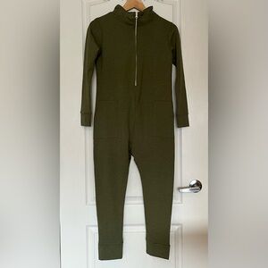 NWT Smash + Tess Kids Shay Romper Jillian Harris Collab Edition Mistletoe Green